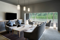 ukyak-nishijin-suite-5411-hor-clsc