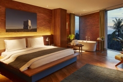 desa-potato-head-seminyak-bali-hotel-katamama-suites-katamama-suite-bedroom-bathtub-1024x768