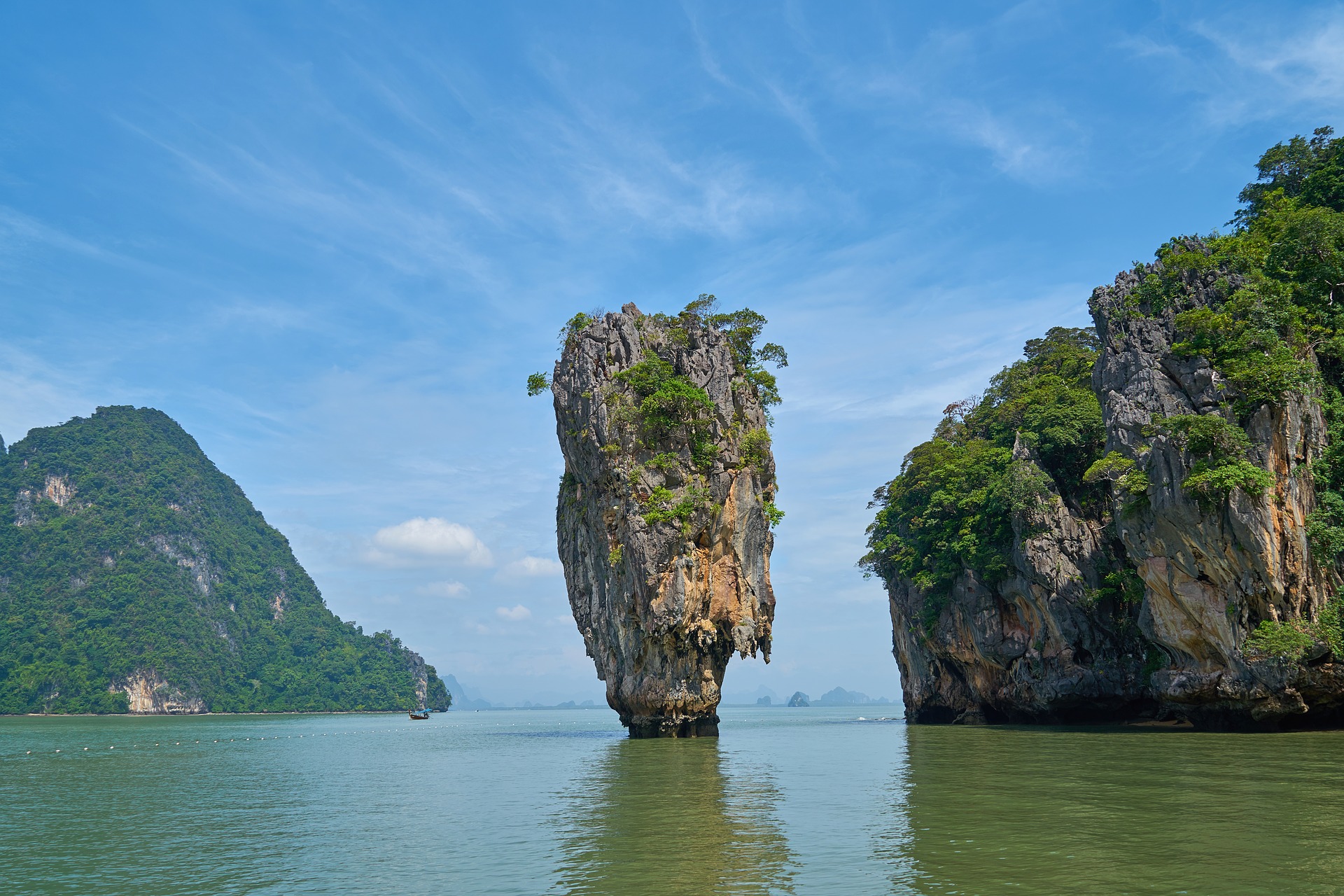 phang-nga-bay-2076834_1920.jpg