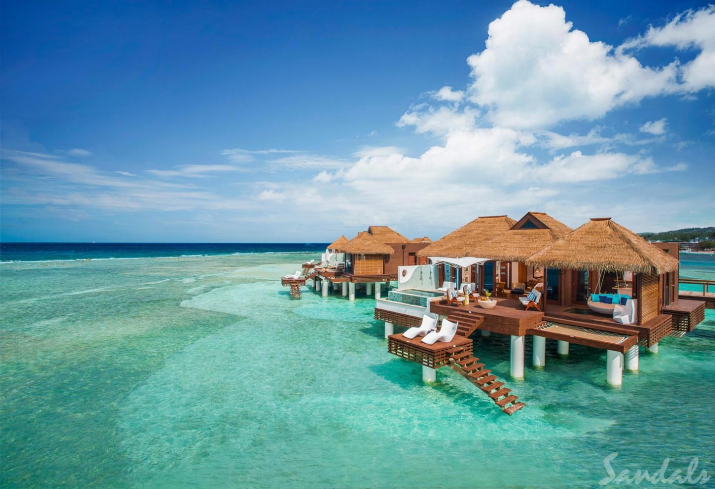 The Best Overwater Bungalows Close To The USA | KeiKei Travels